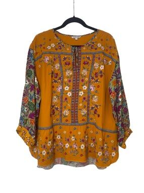 John Mark Woven Floral Embroidered Split Neck Tunic Top